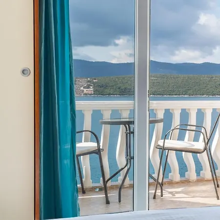 Srsen Neum