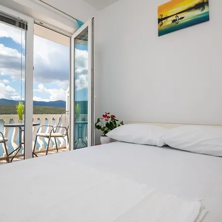 Apartment Srsen *