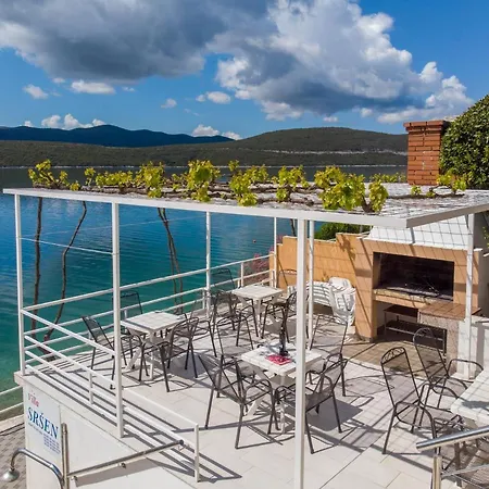 Srsen * Neum